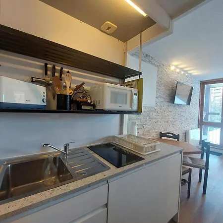 Calme Proche Pistes Avec Balcon Et Wifi Appartement