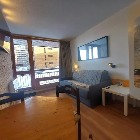 Appartement Calme Proche Pistes Avec Balcon Et Wifi *